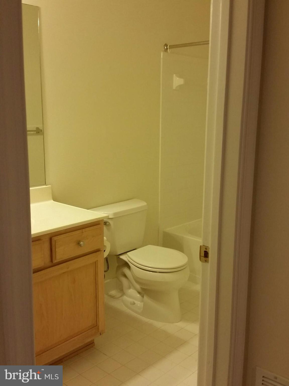 FAIR OAKS - Residential Lease