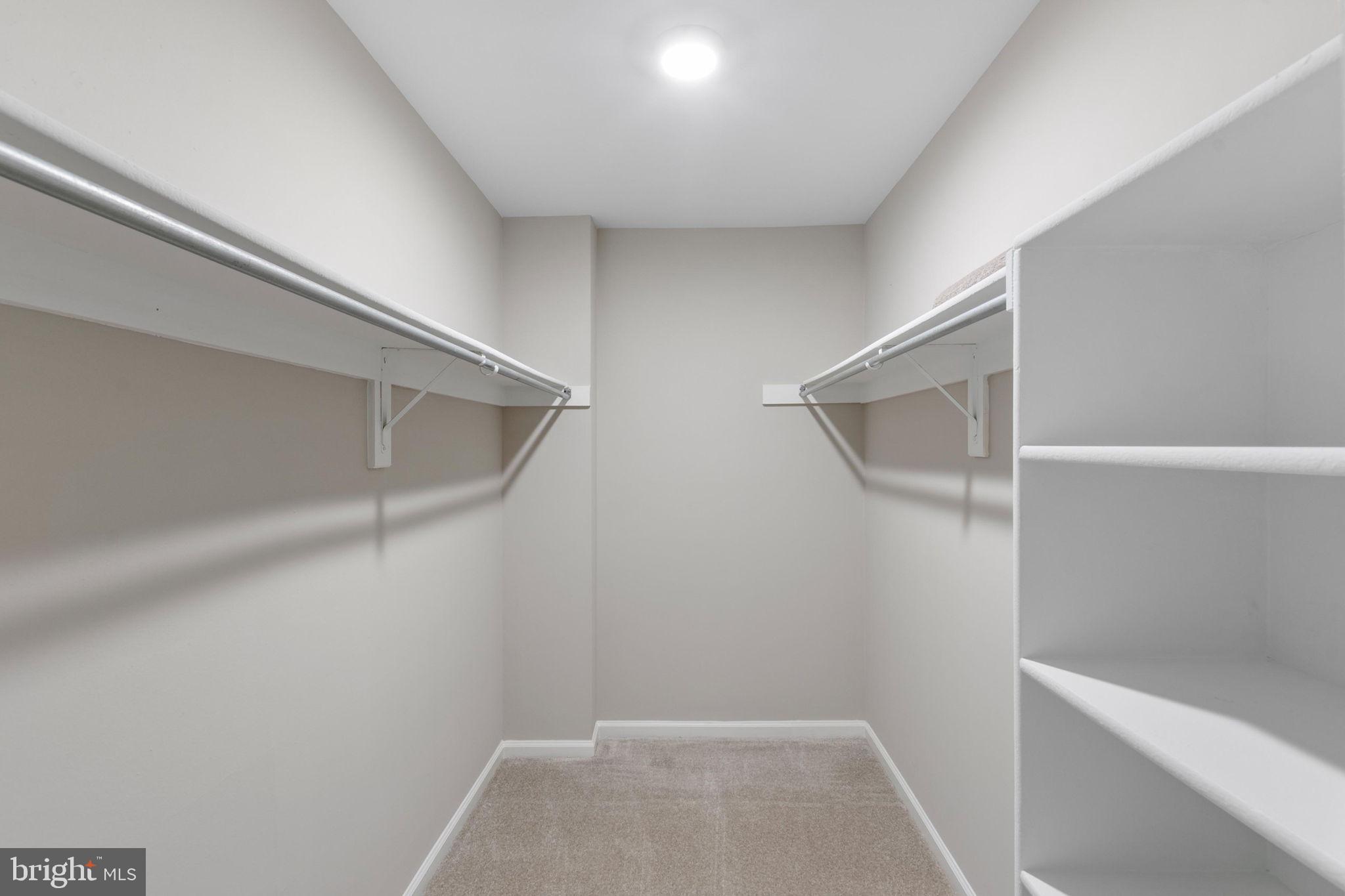 STRATFORD PLACE AT KINGS - Residential Lease