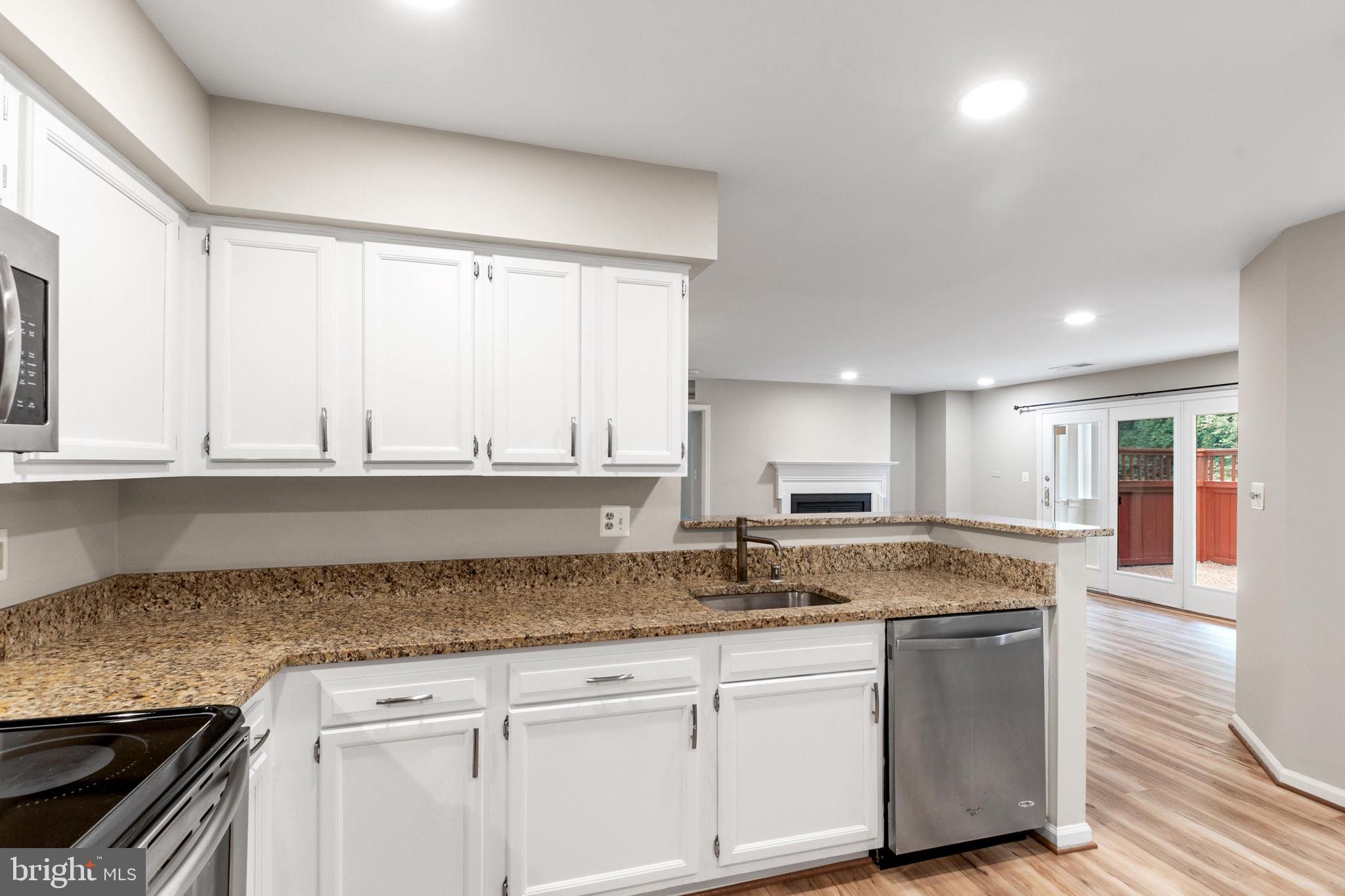 STRATFORD PLACE AT KINGS - Residential Lease