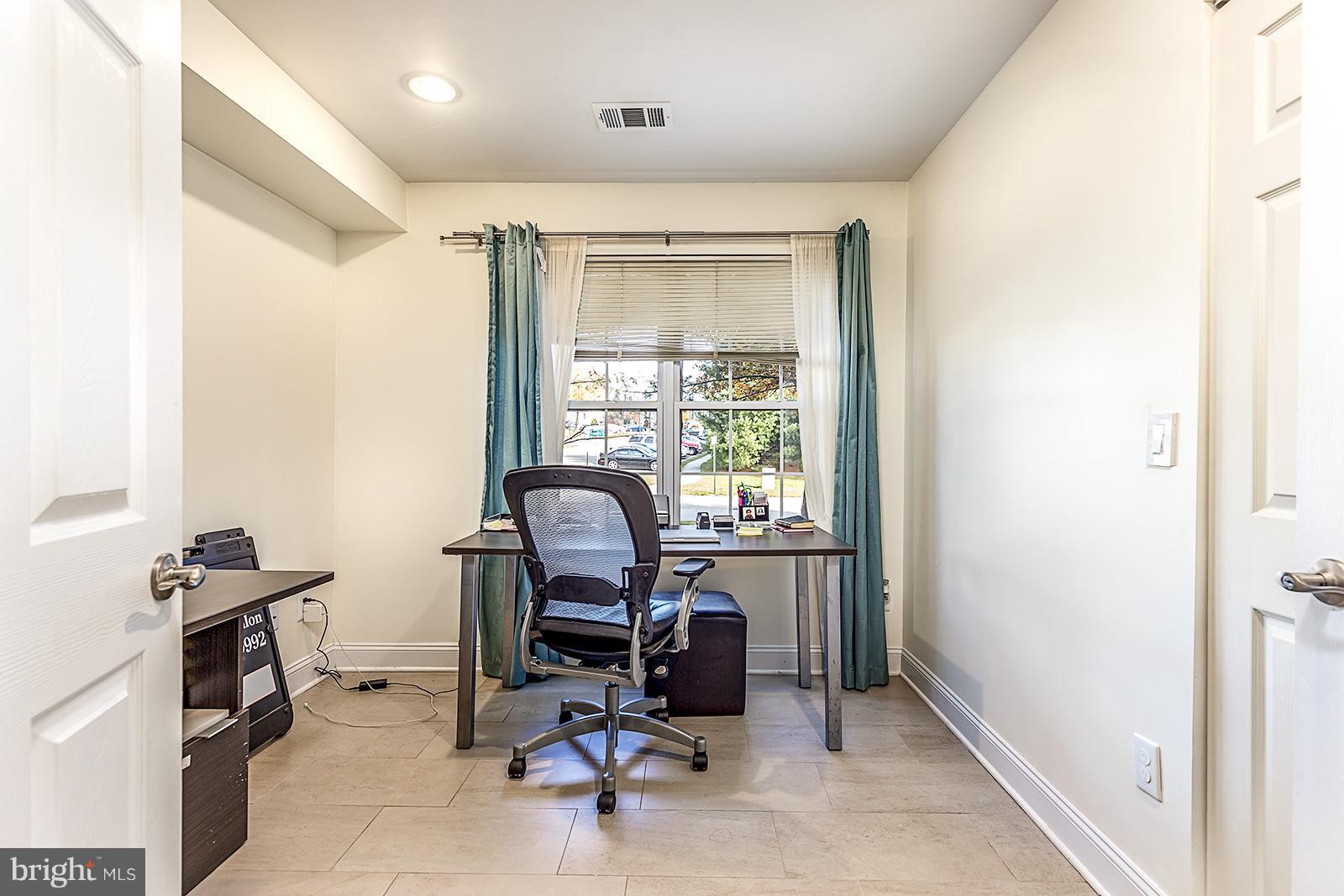 PROSPECT COVE AT LAKESID - Residential