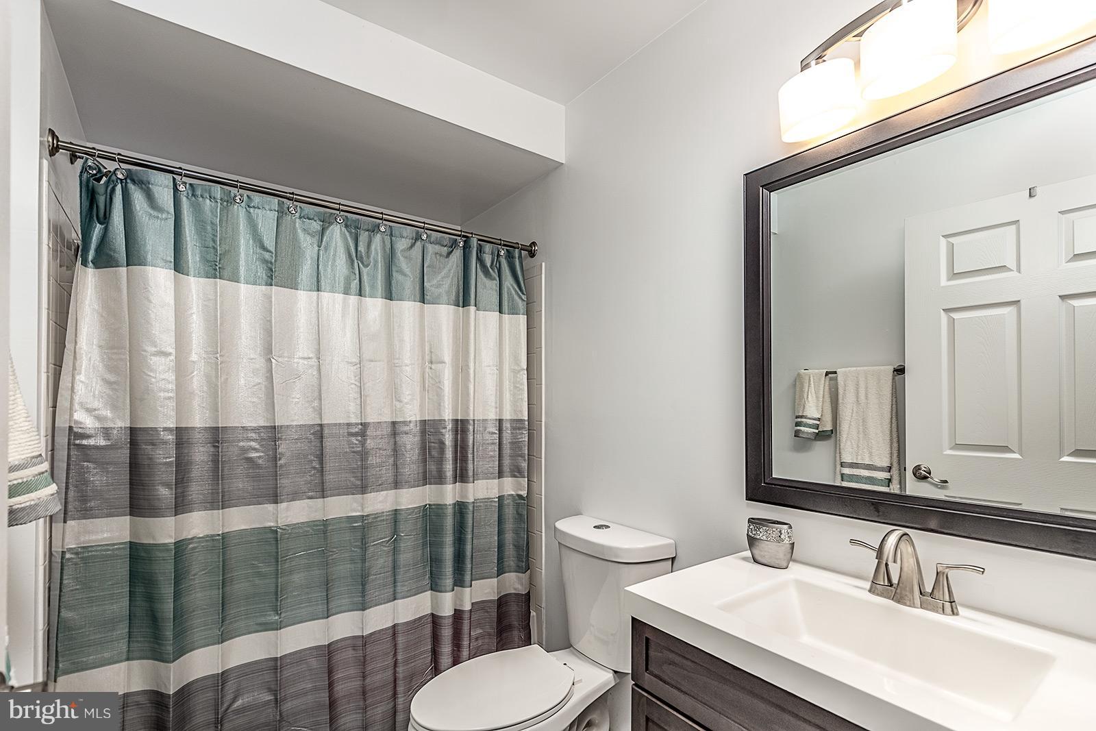 PROSPECT COVE AT LAKESID - Residential