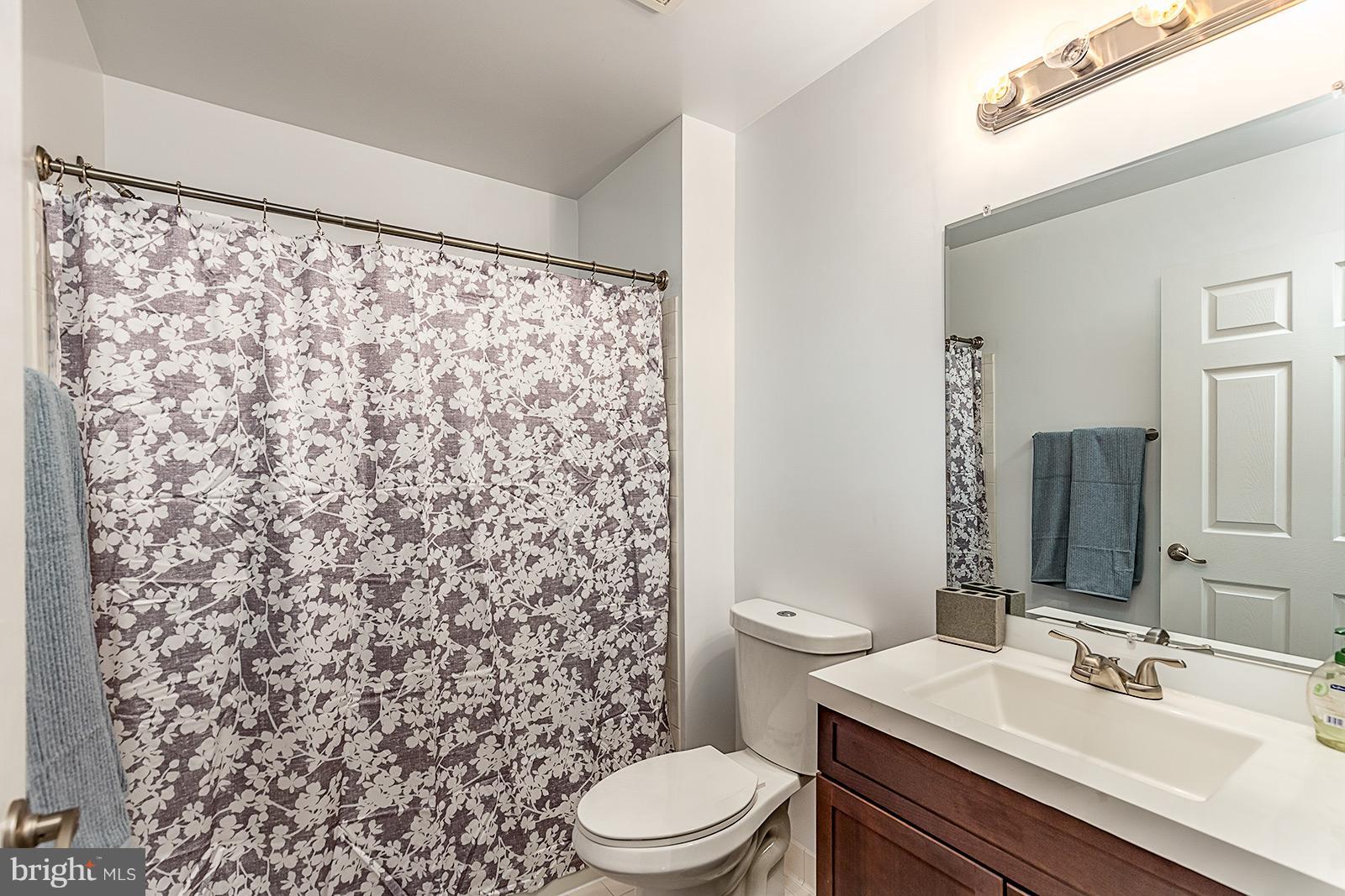 PROSPECT COVE AT LAKESID - Residential