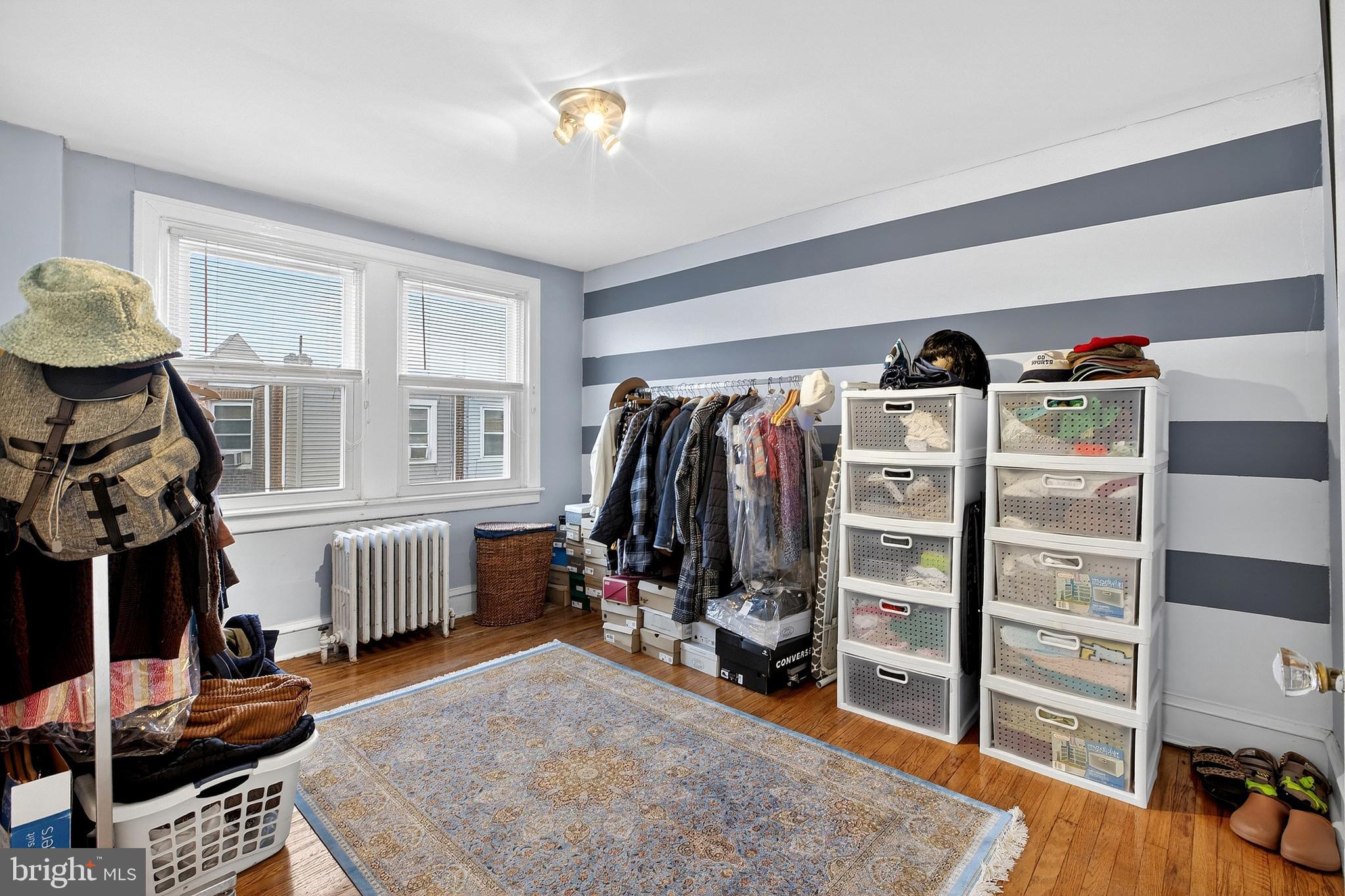 WEST OAK LANE - Residential