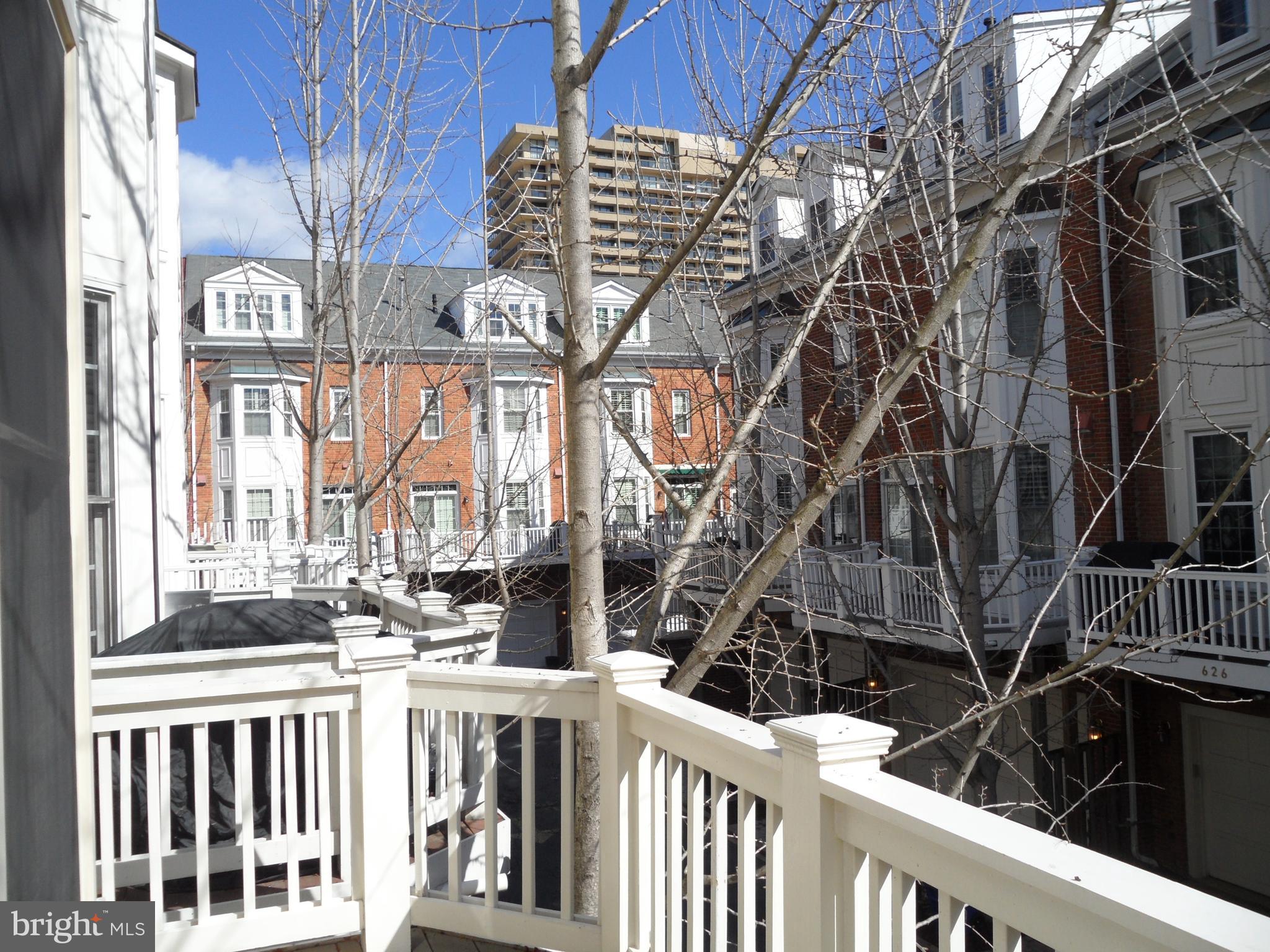 PORTNERS LANDING - Residential Lease