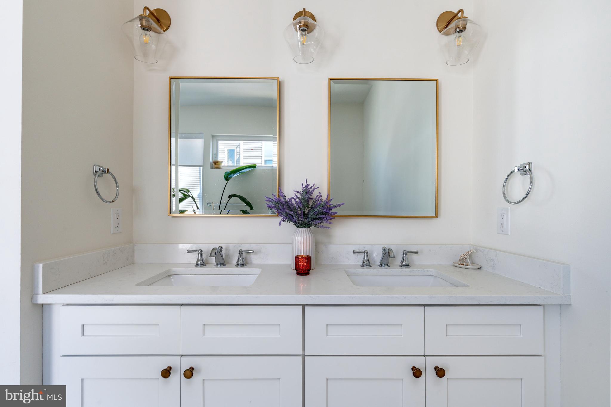 OLDE KENSINGTON - Residential