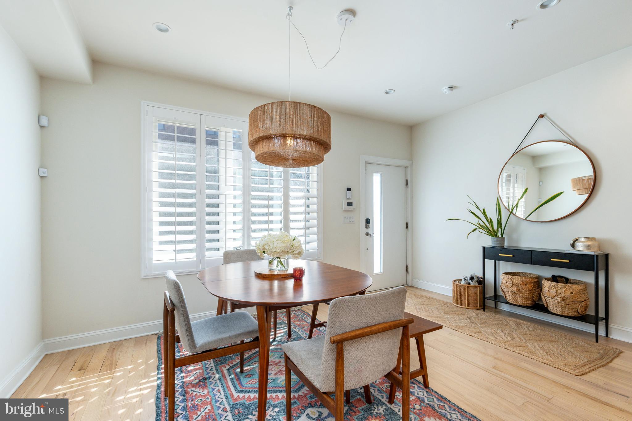 OLDE KENSINGTON - Residential