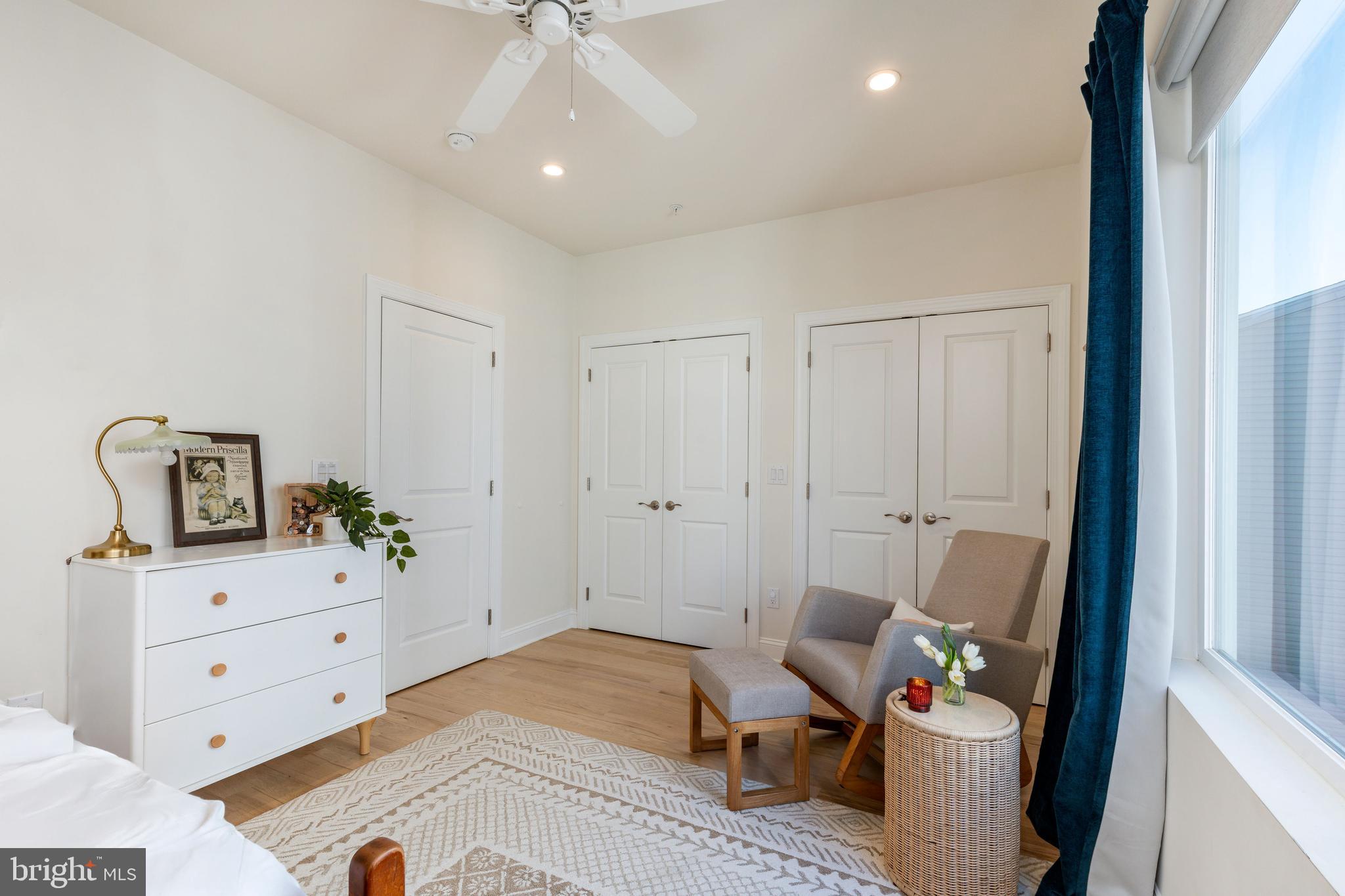 OLDE KENSINGTON - Residential