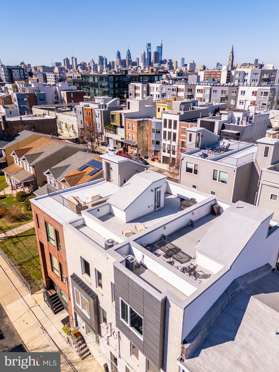 OLDE KENSINGTON - Residential