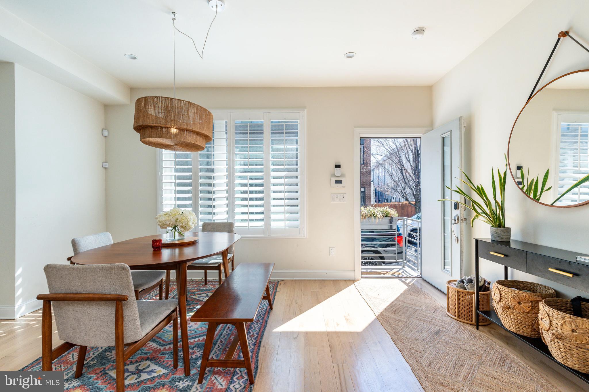 OLDE KENSINGTON - Residential