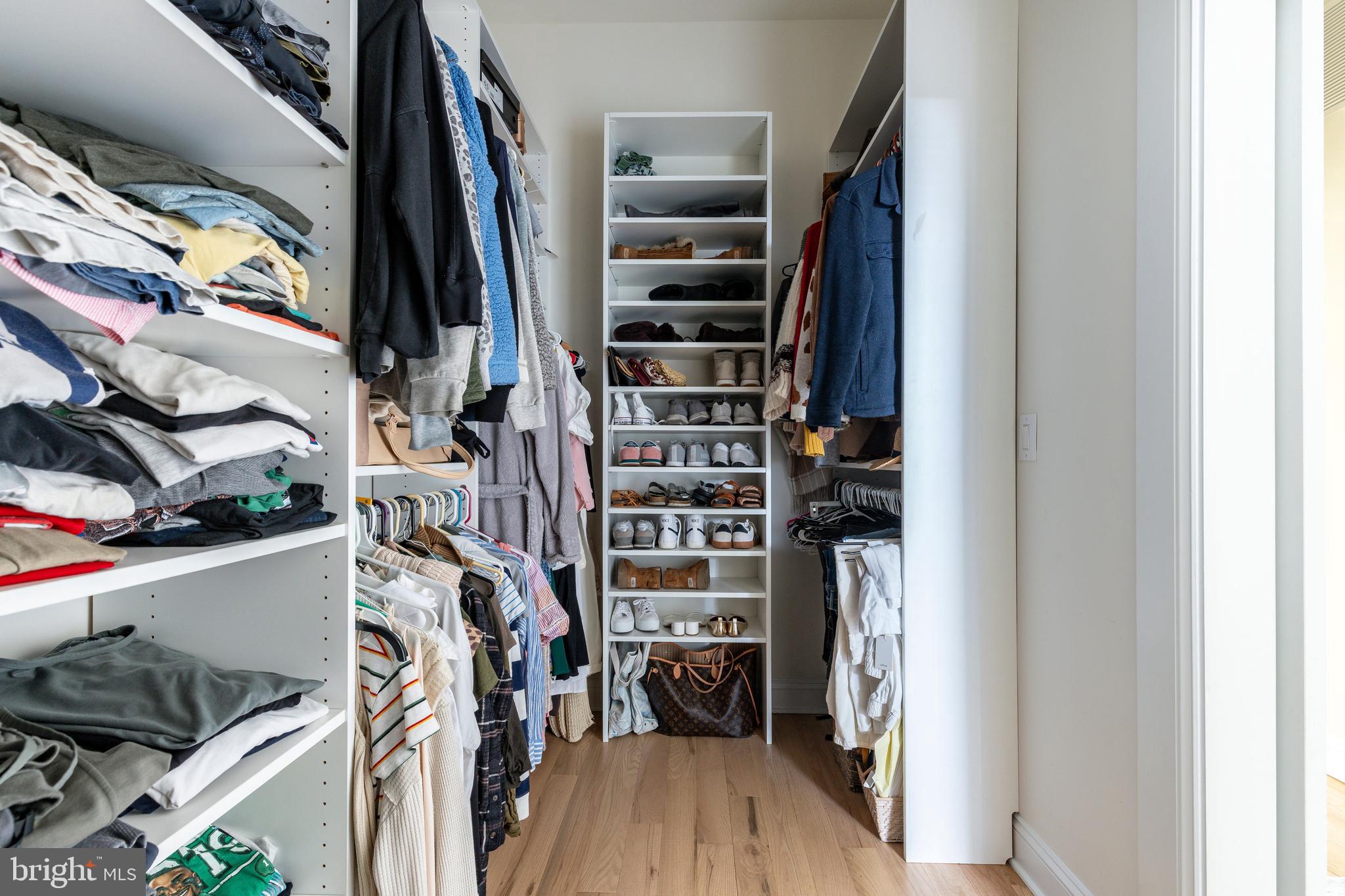 OLDE KENSINGTON - Residential