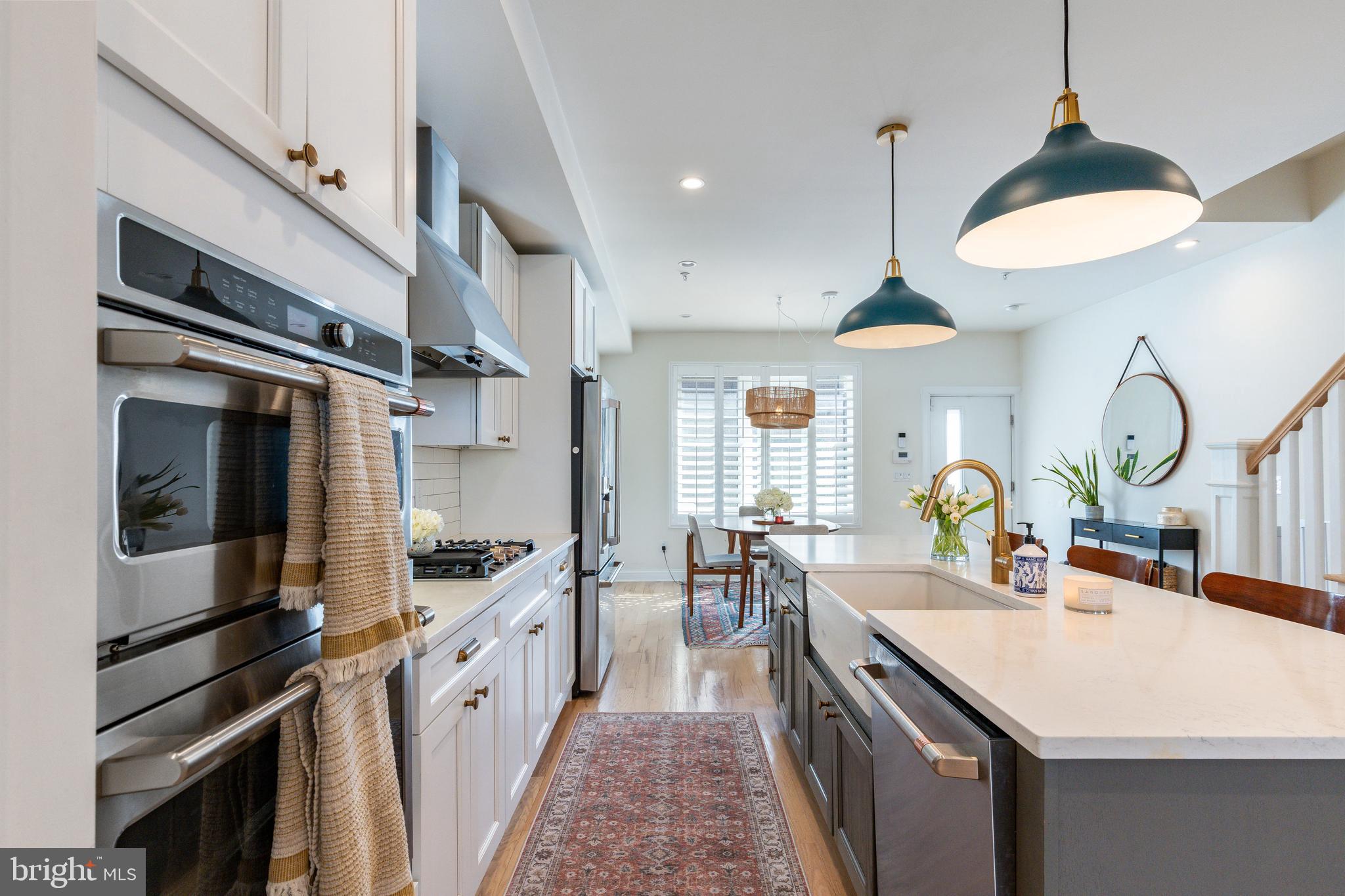 OLDE KENSINGTON - Residential