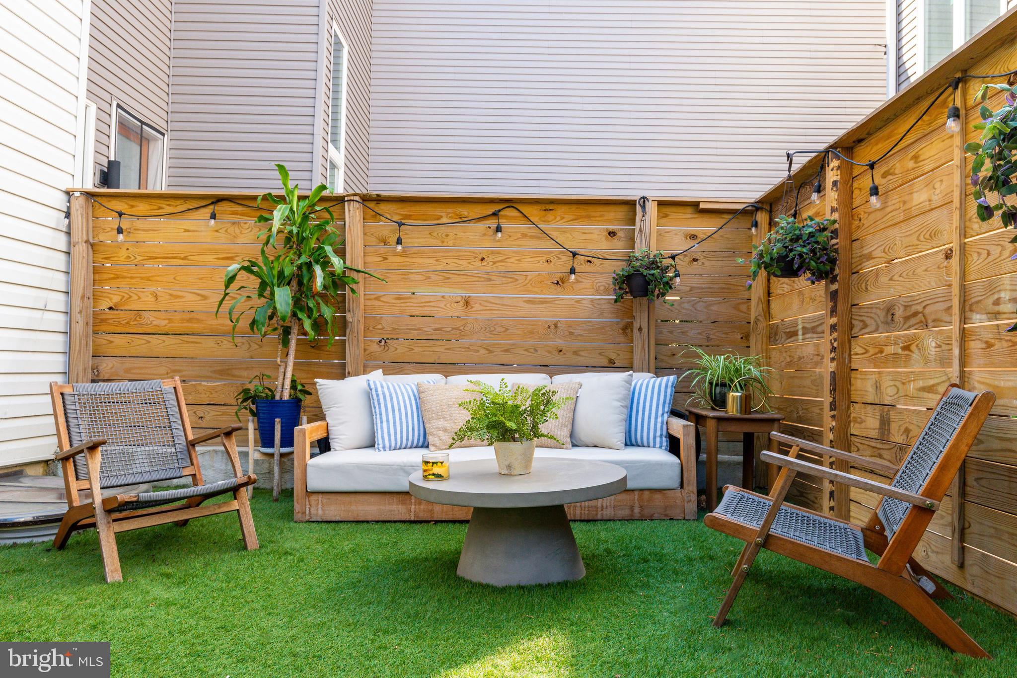 OLDE KENSINGTON - Residential