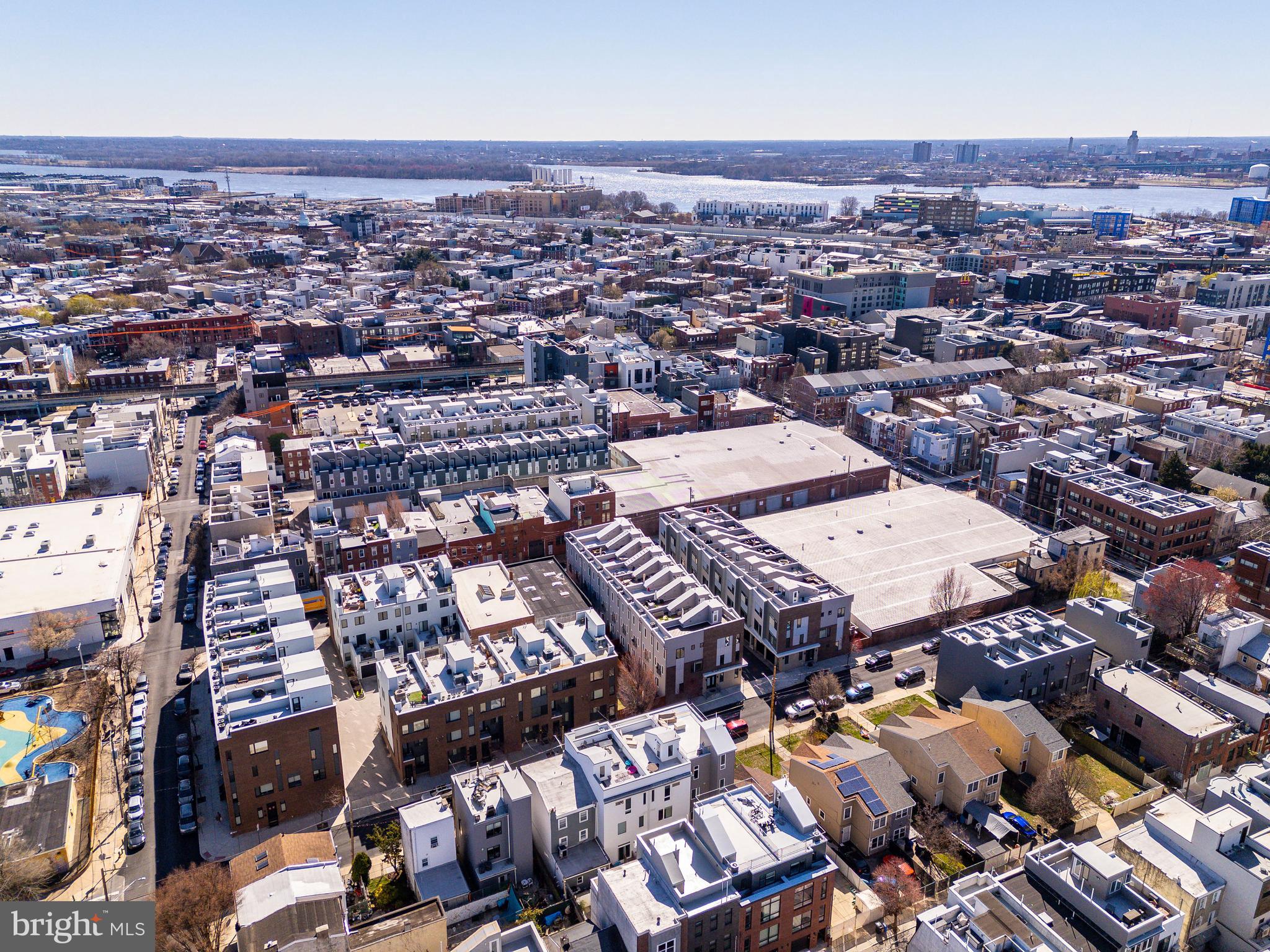 OLDE KENSINGTON - Residential