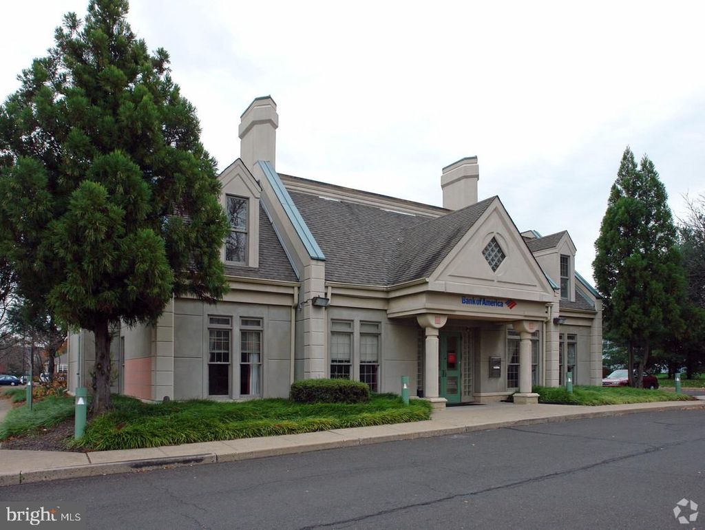 Photo of 195 Bristol Oxford Valley Road, LANGHORNE, PA 19047 (MLS # PABU2103394)