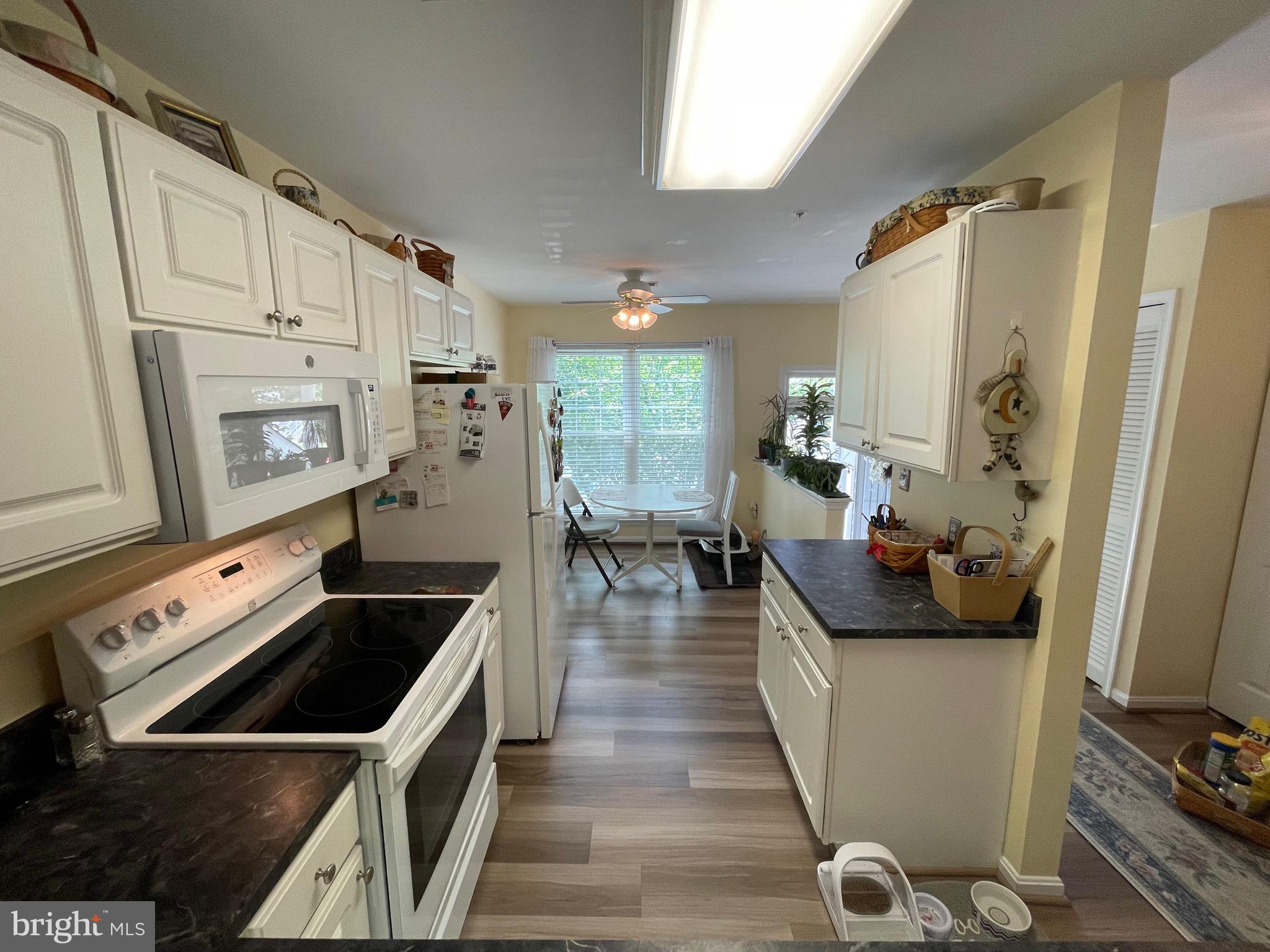 CEDAR GROVE AT CROFTON - Residential