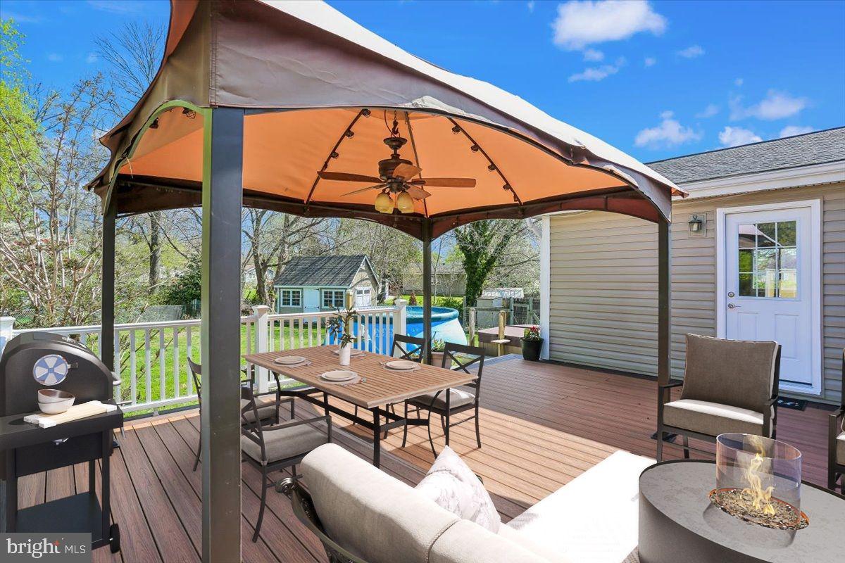 ASPEN KNOLLS - Residential