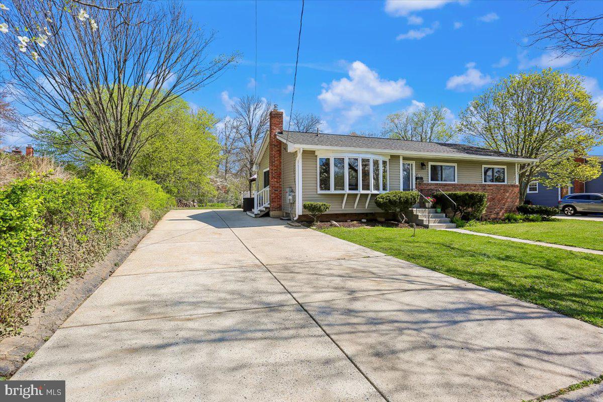 ASPEN KNOLLS - Residential