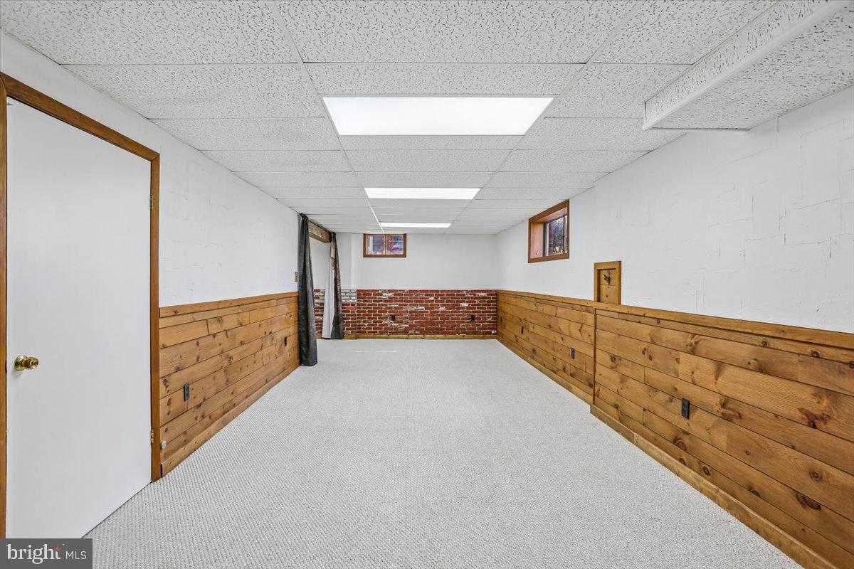 ASPEN KNOLLS - Residential