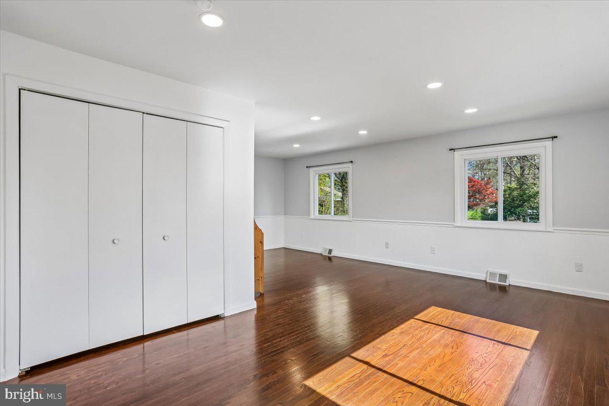 ASPEN KNOLLS - Residential