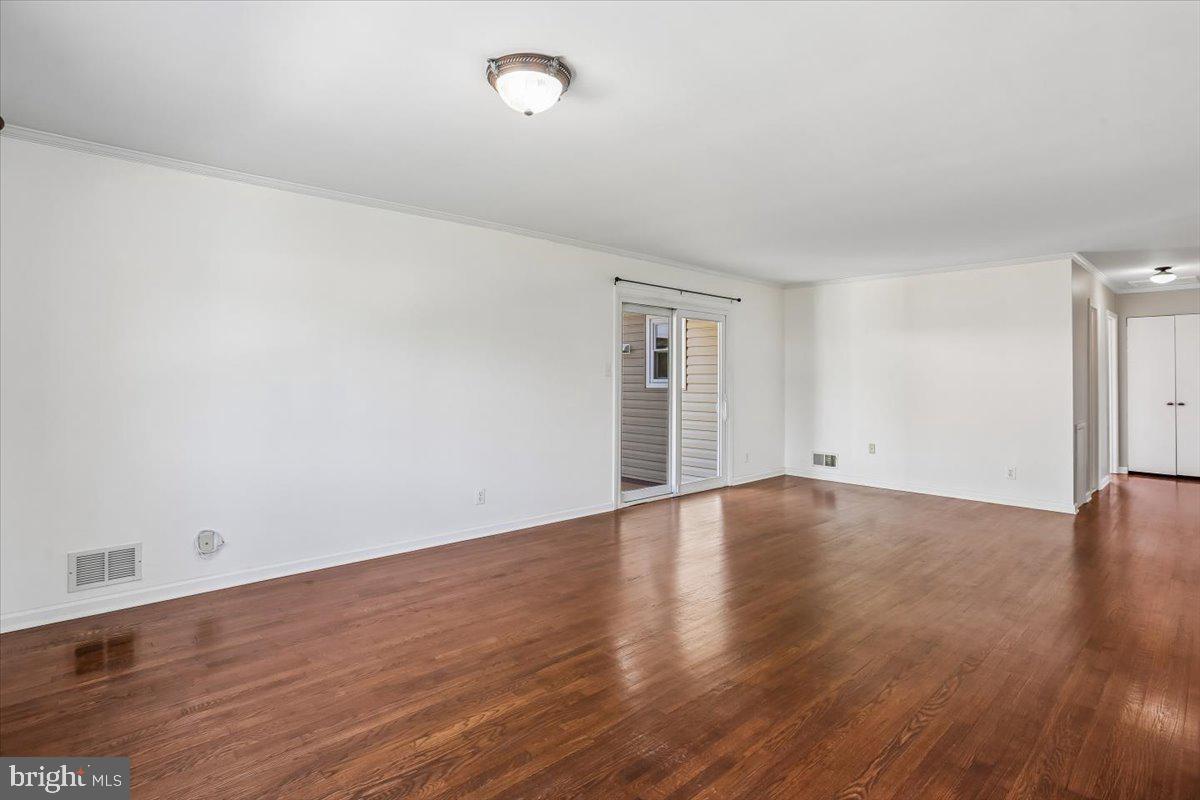 ASPEN KNOLLS - Residential