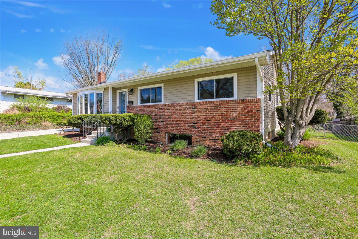 ASPEN KNOLLS - Residential