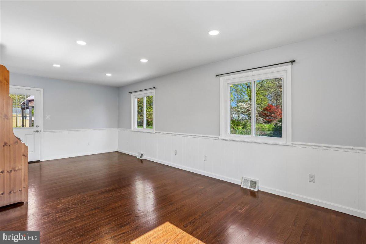 ASPEN KNOLLS - Residential