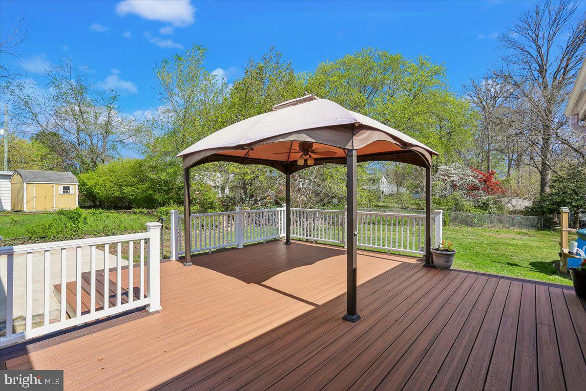 ASPEN KNOLLS - Residential