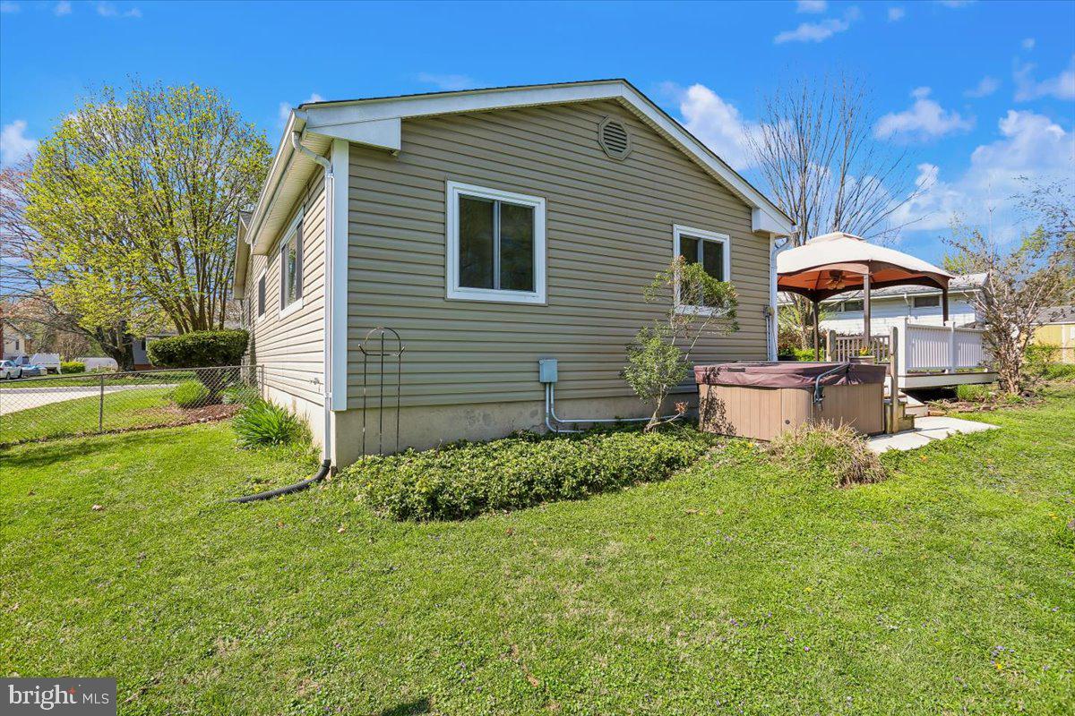 ASPEN KNOLLS - Residential