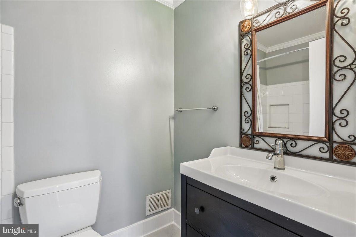 ASPEN KNOLLS - Residential