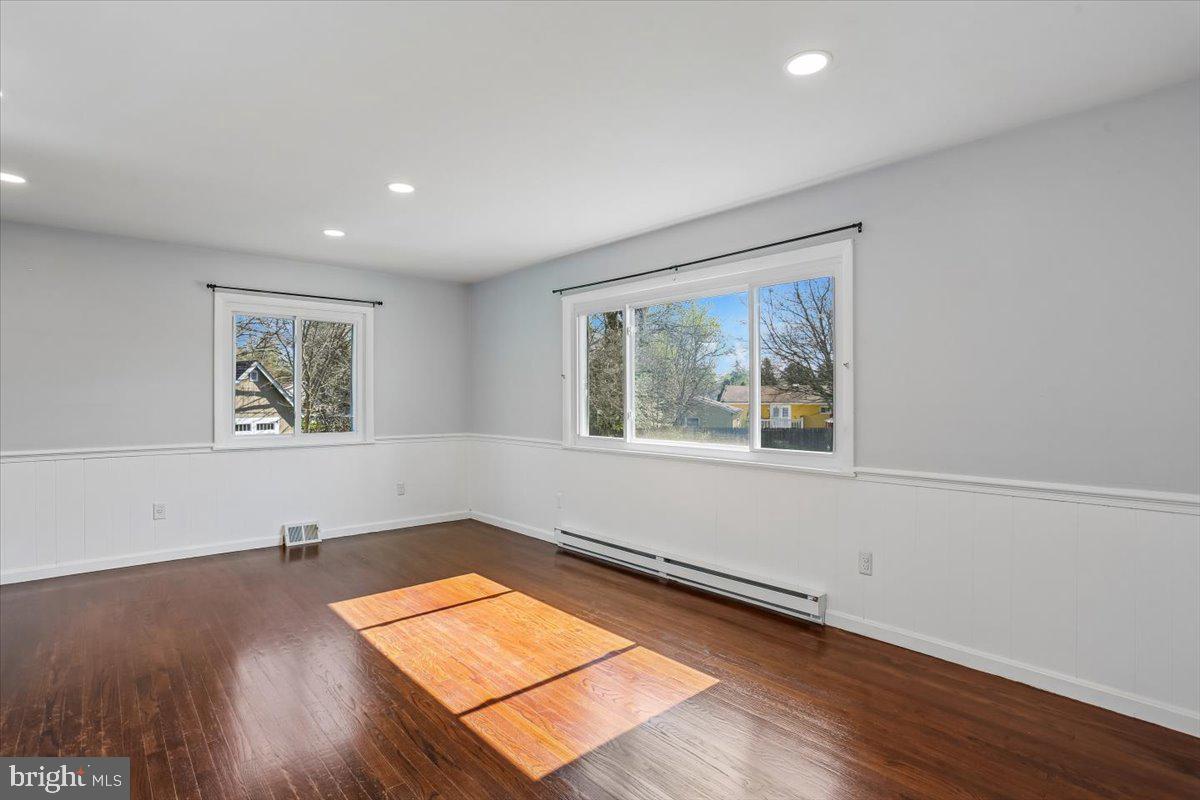 ASPEN KNOLLS - Residential