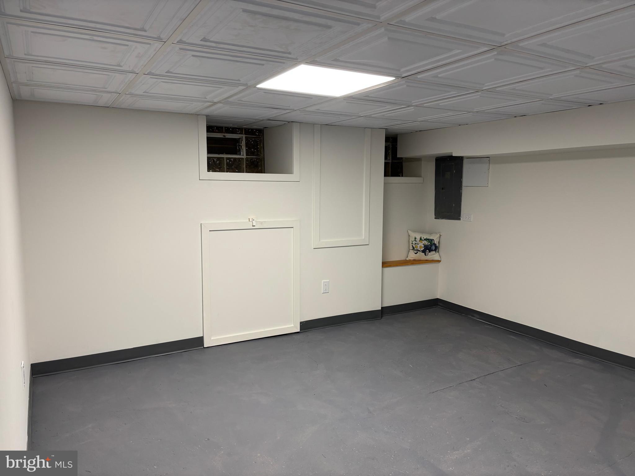 FAIRMOUNT - Residential