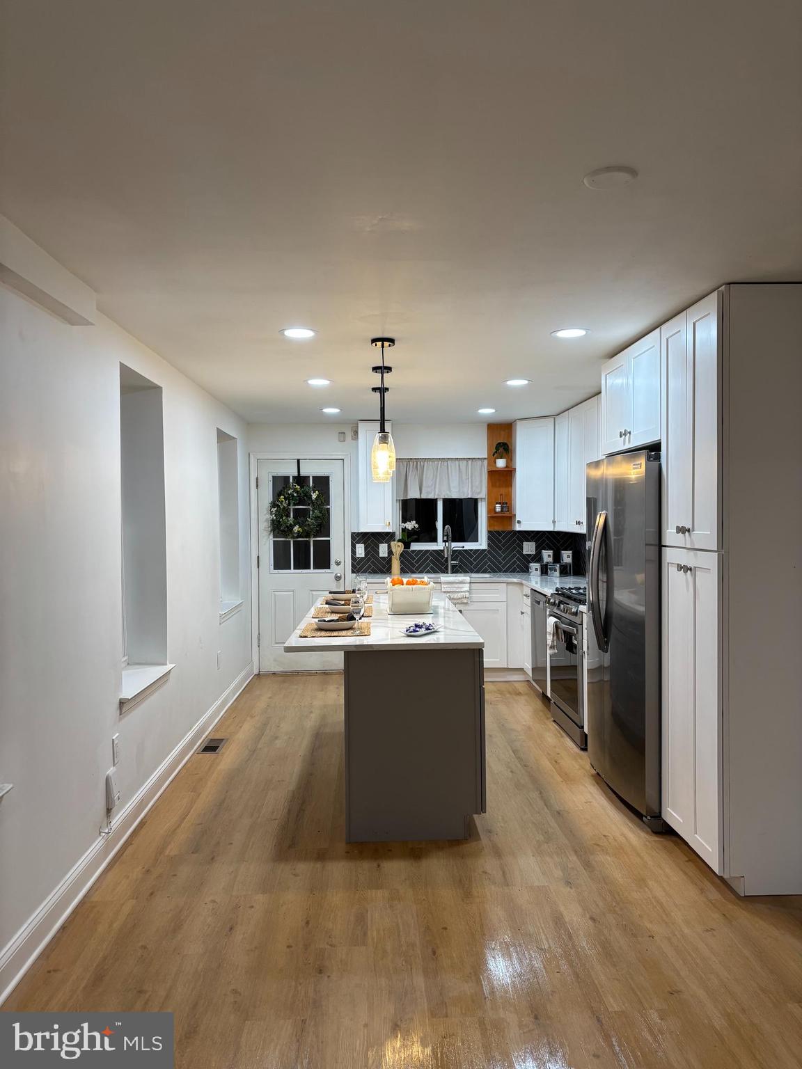 FAIRMOUNT - Residential