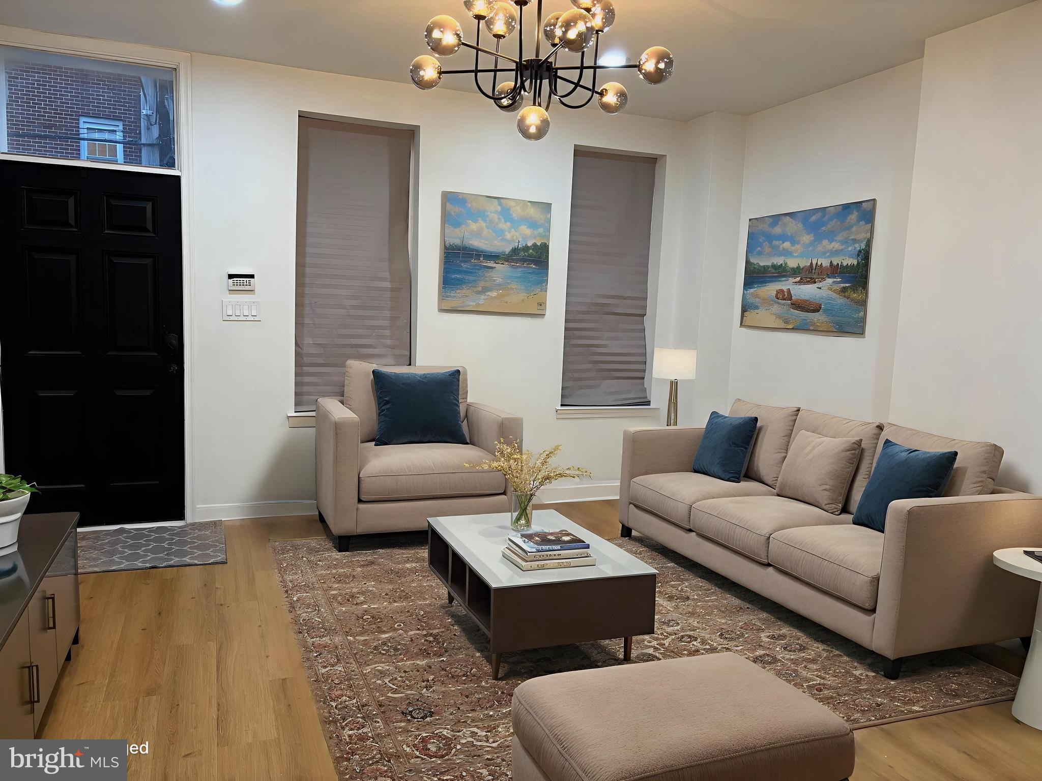 FAIRMOUNT - Residential