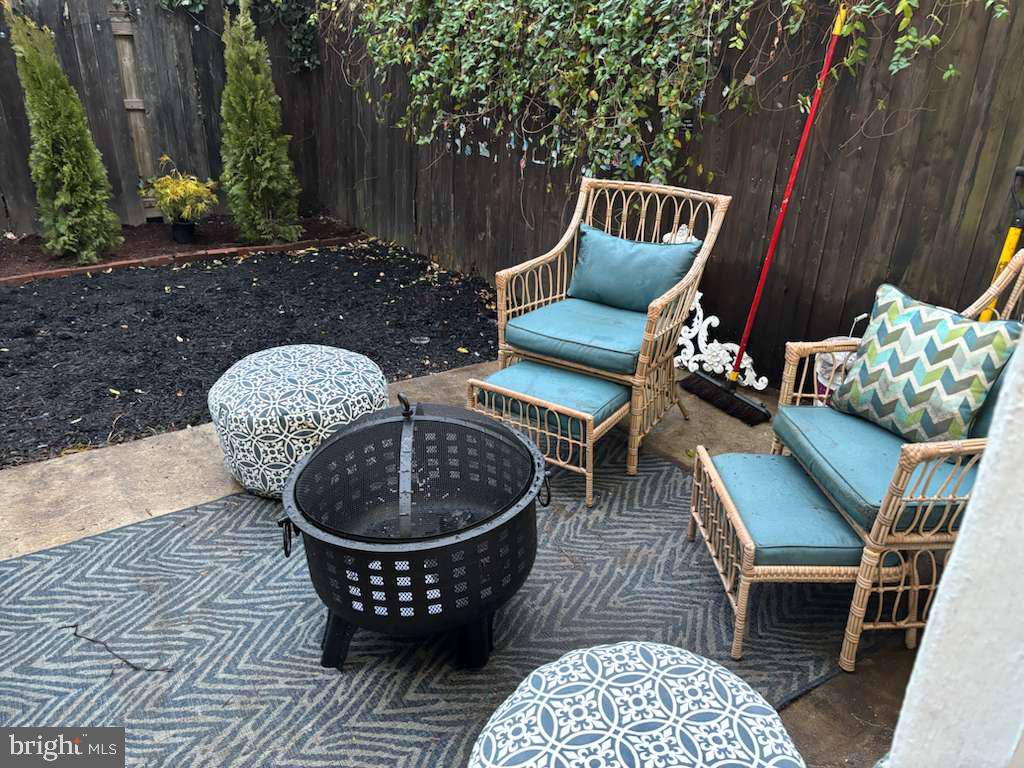 FAIRMOUNT - Residential