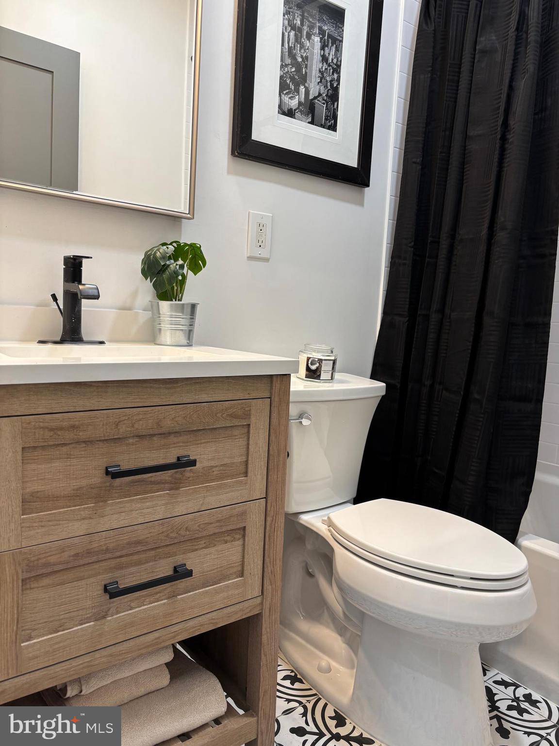 FAIRMOUNT - Residential