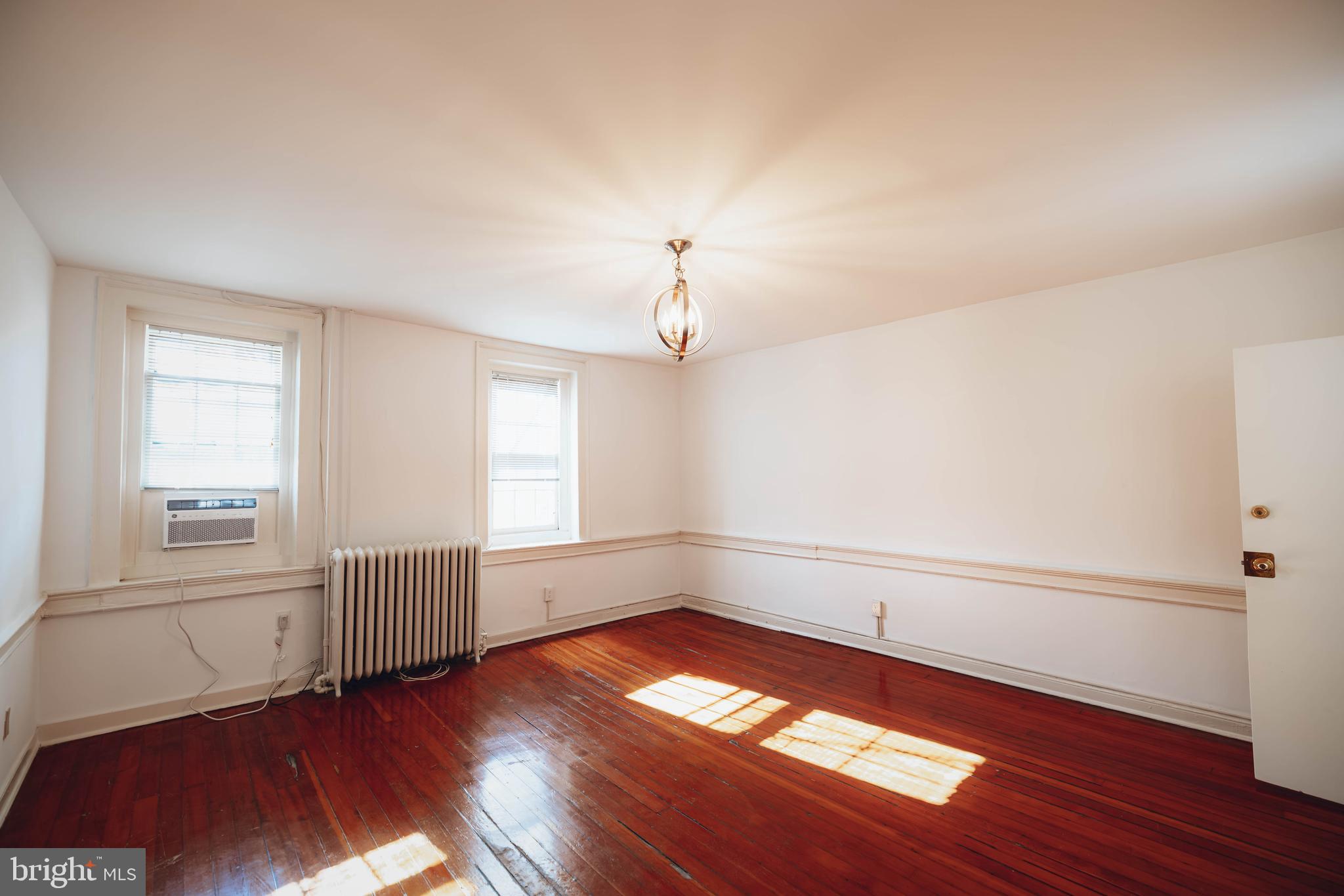 407 N WASHINGTON STREET 2