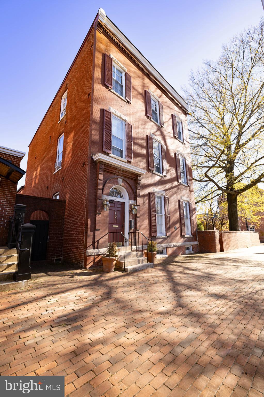 407 N WASHINGTON STREET 2