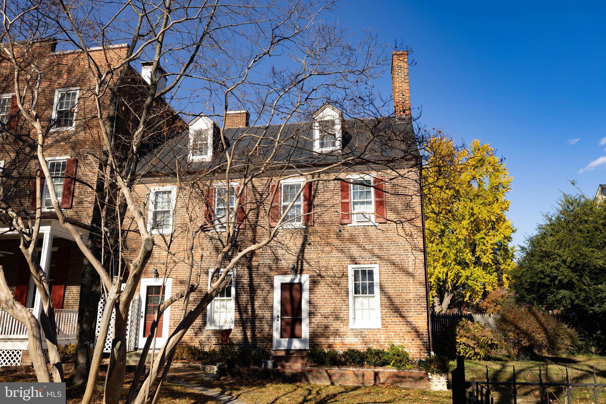 407 N WASHINGTON STREET 2