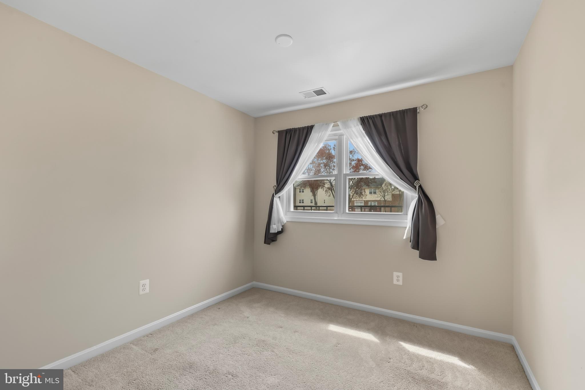 POINT OF WOODS - Residential