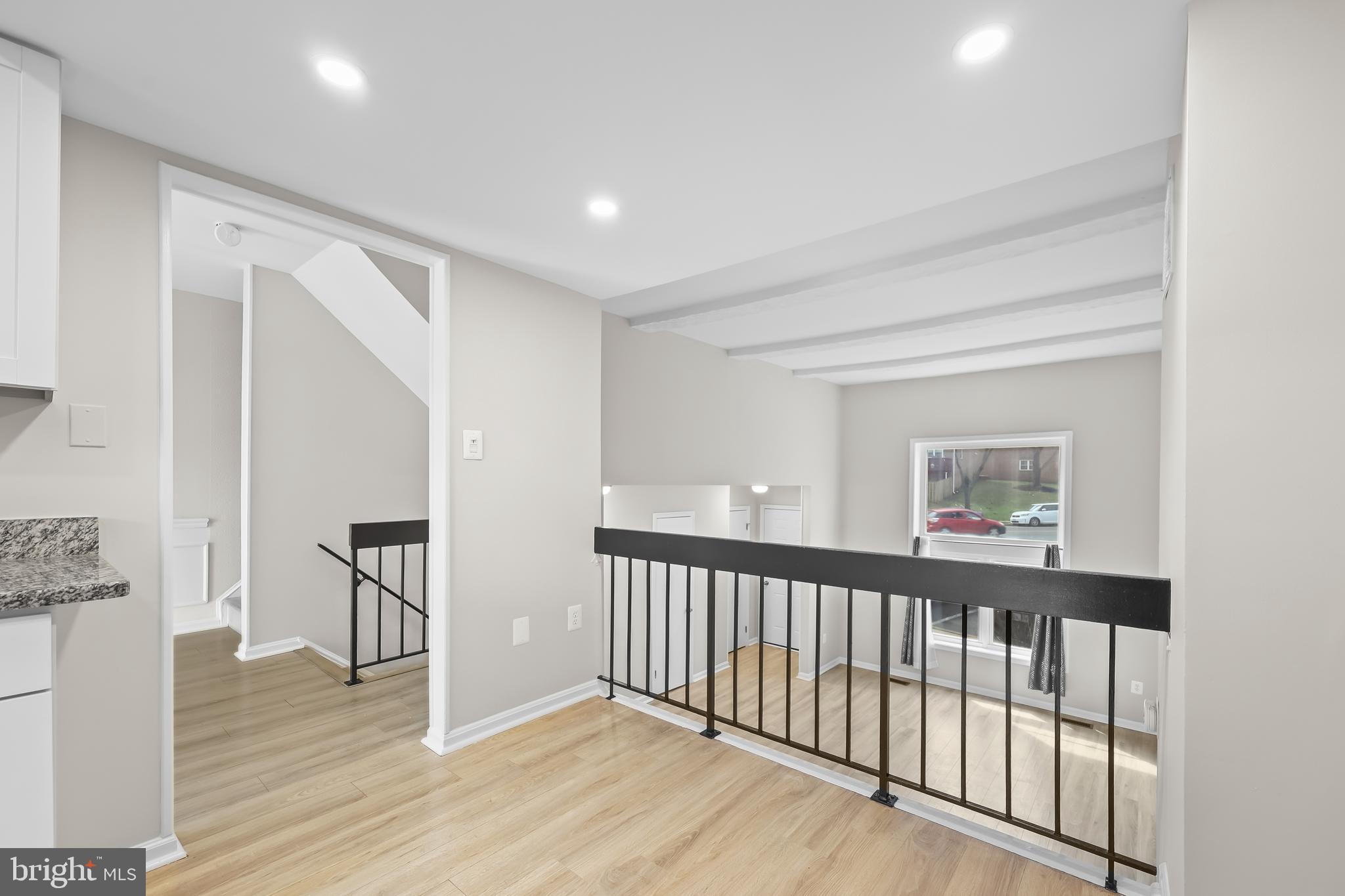 POINT OF WOODS - Residential