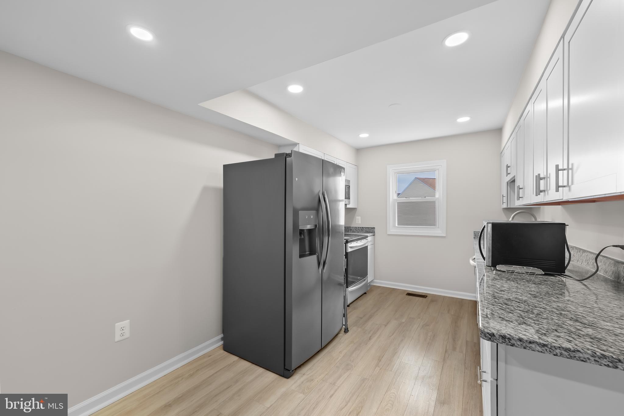 POINT OF WOODS - Residential