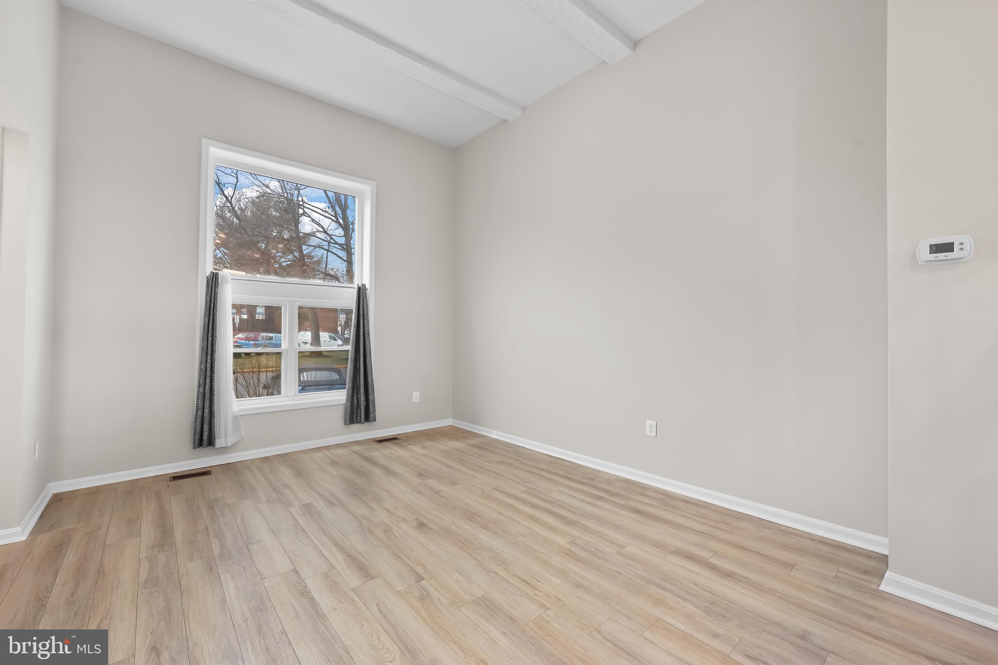 POINT OF WOODS - Residential