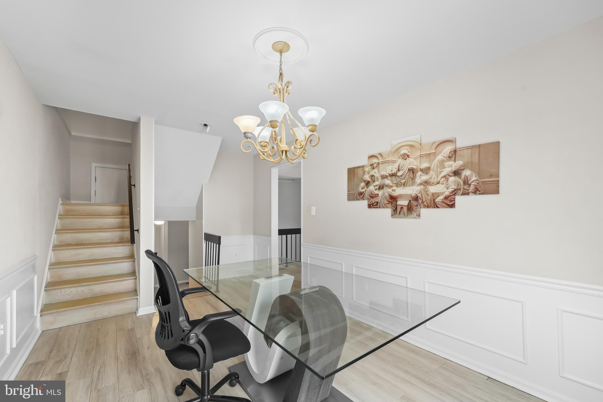 POINT OF WOODS - Residential