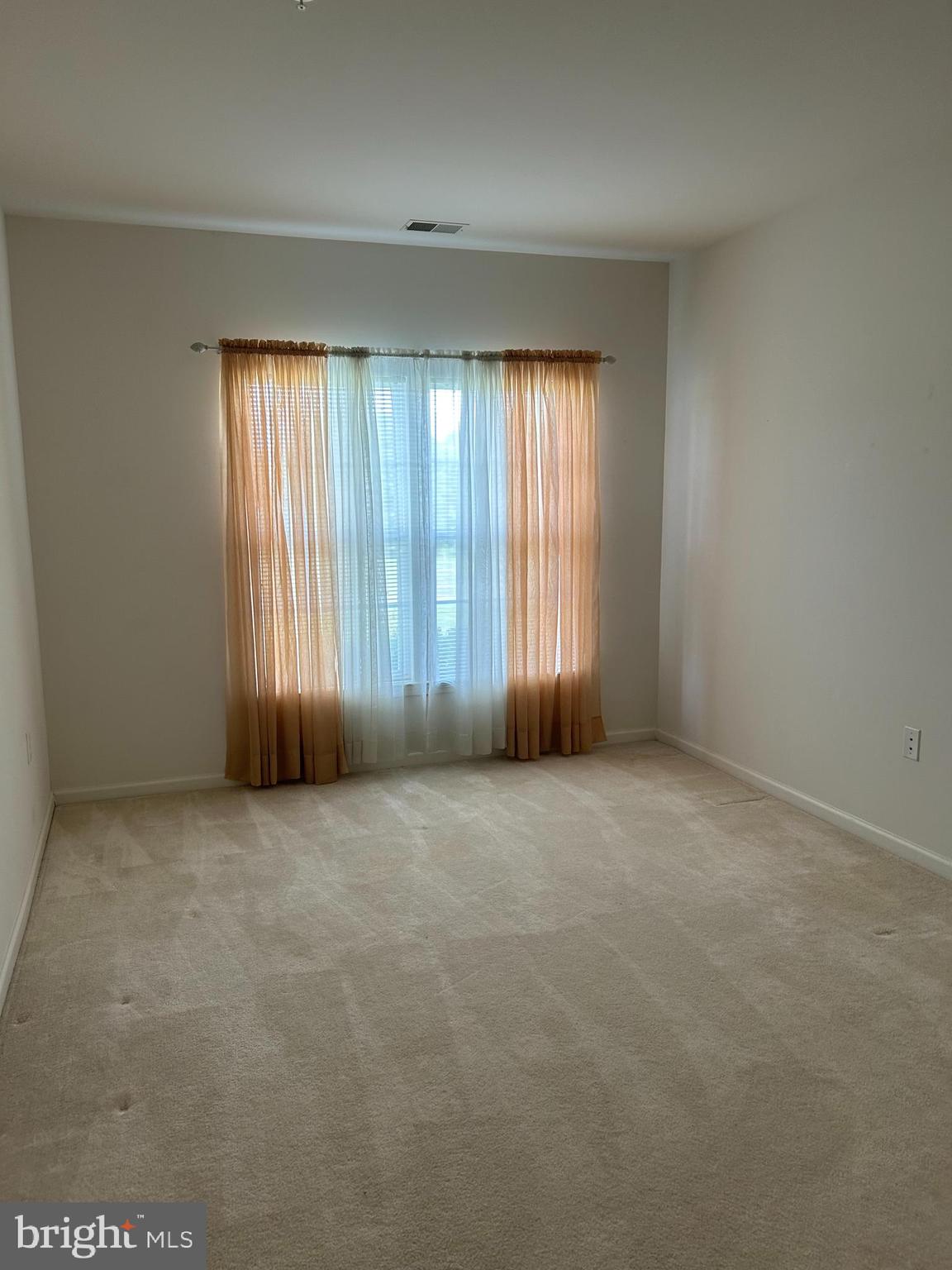 WAVERLY WOODS - Residential Lease