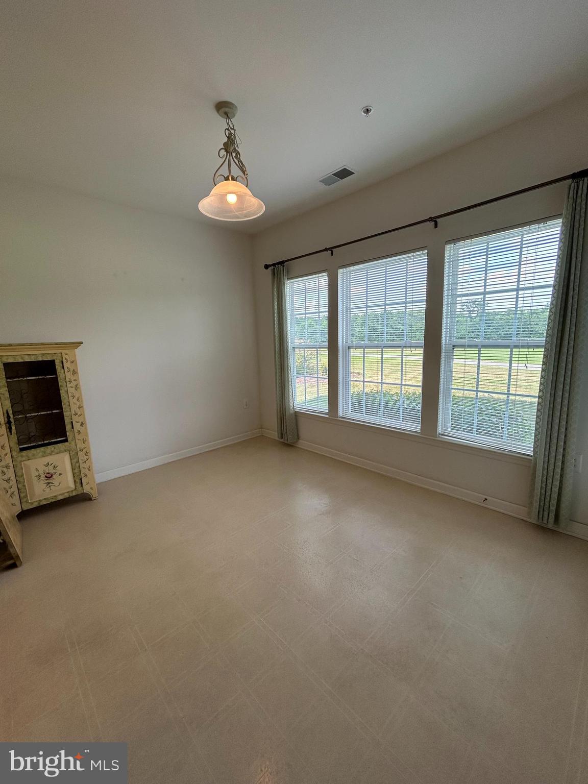 WAVERLY WOODS - Residential Lease