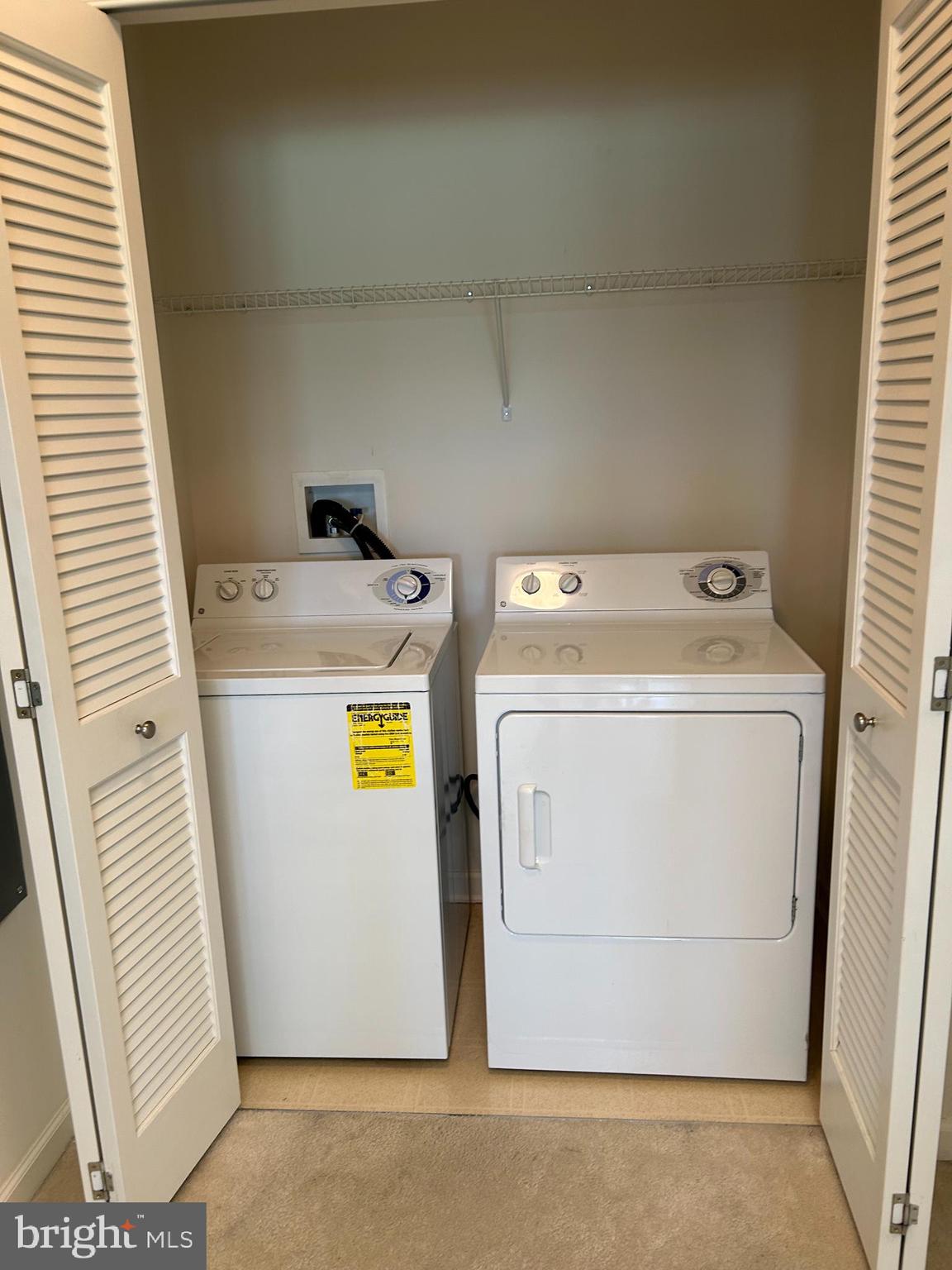 WAVERLY WOODS - Residential Lease