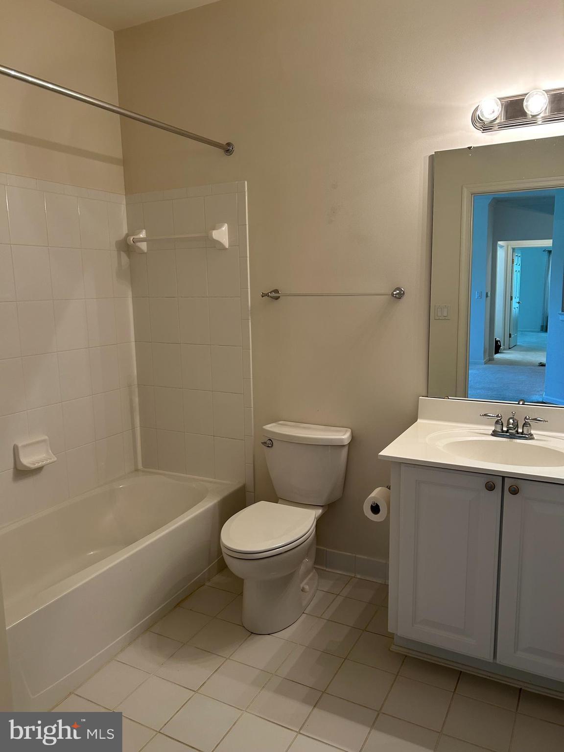 WAVERLY WOODS - Residential Lease