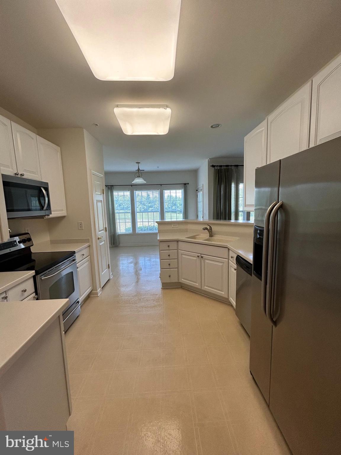 WAVERLY WOODS - Residential Lease