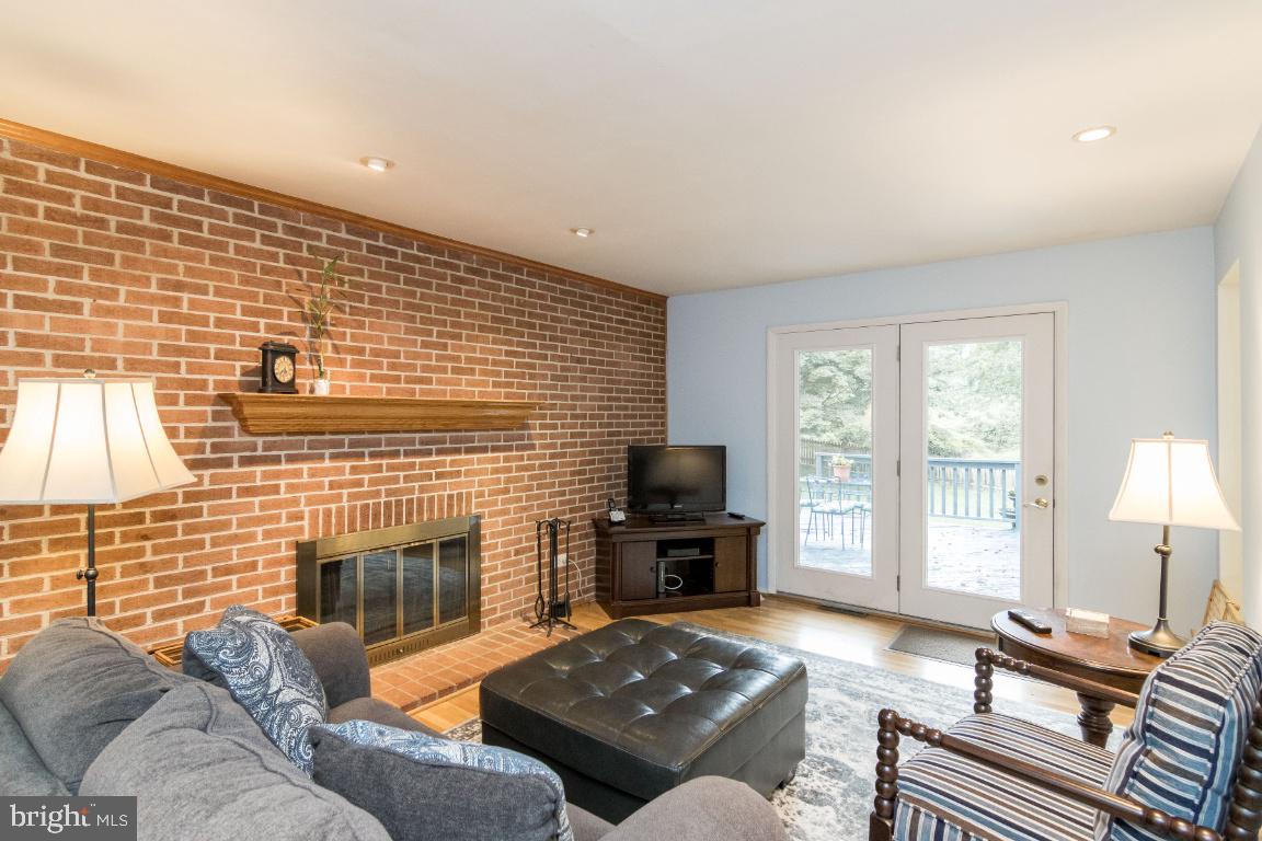 LONGFELLOW - Residential