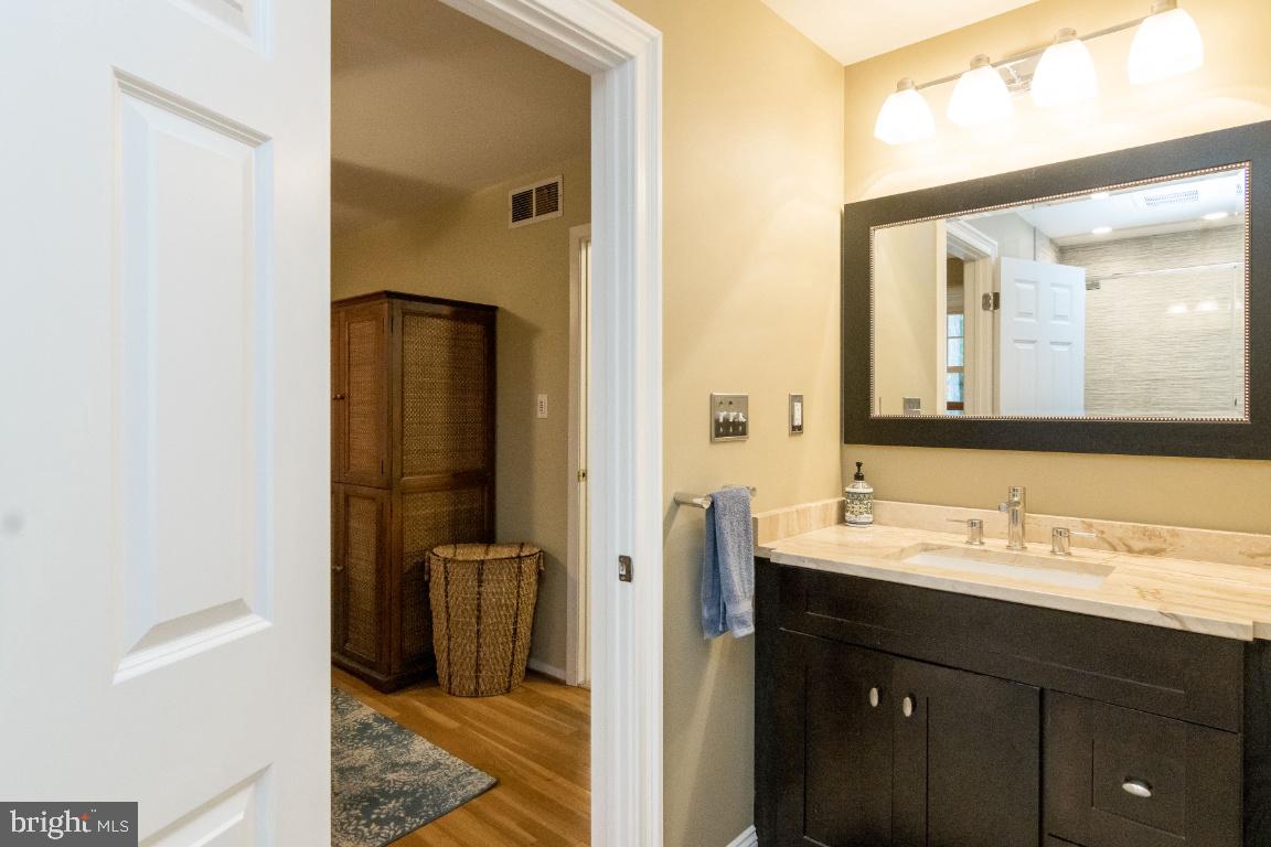 LONGFELLOW - Residential